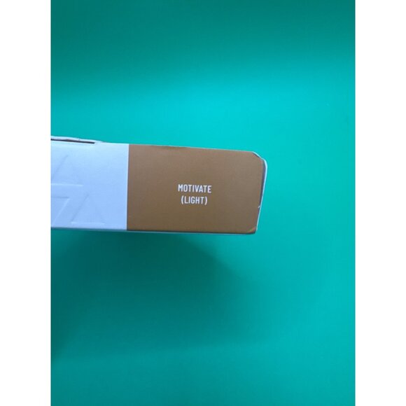 Hys Beauty No Limits Matte Bronzer Light Motivate 0.23 Oz Triangle Compact - Picture 3 of 5